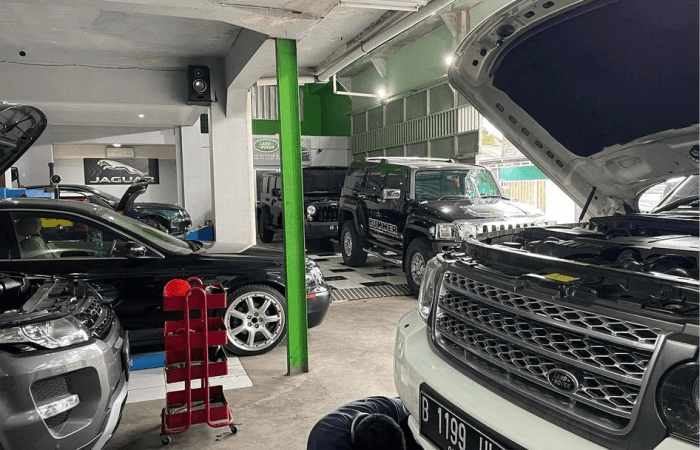servis mobil land rover